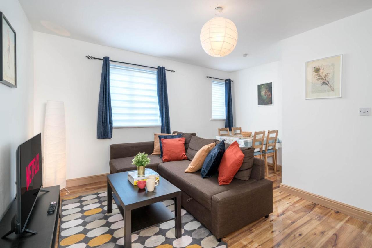 2 Bedroom Flat Near London Excel Ngoại thất bức ảnh